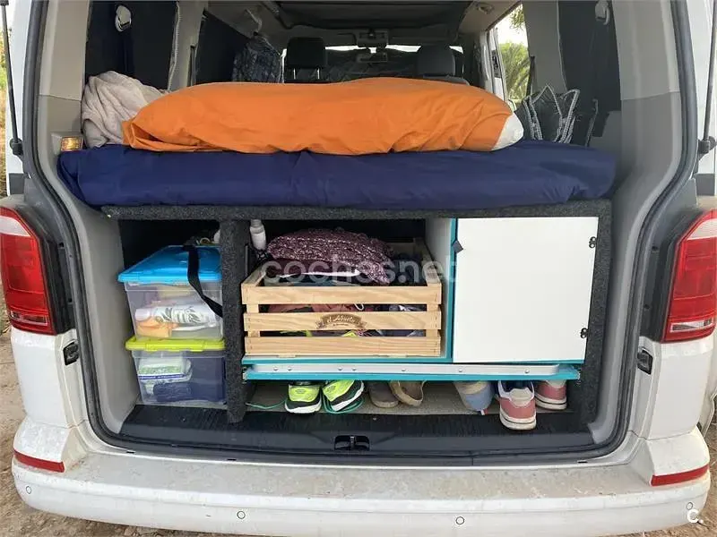 Usado VW Caravelle 102 CV (75 kW) 2018 Blanco Van