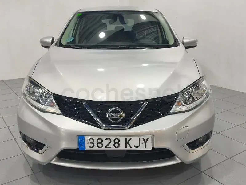 Usado Nissan Pulsar N-Connecta 115 CV (84 kW) 2018 Gris / plata Utilitario