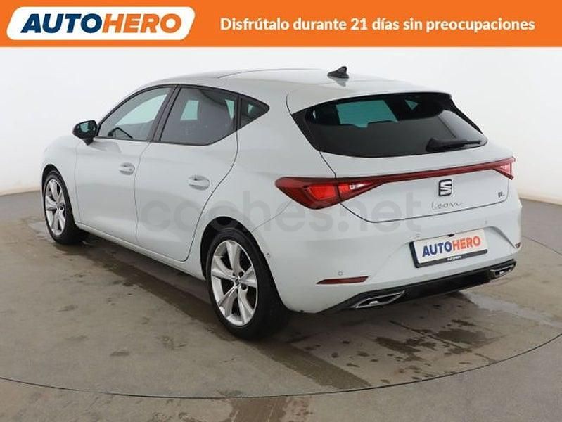 Usado Seat Leon FR 150 CV (110 kW) 2020 Blanco Berlina