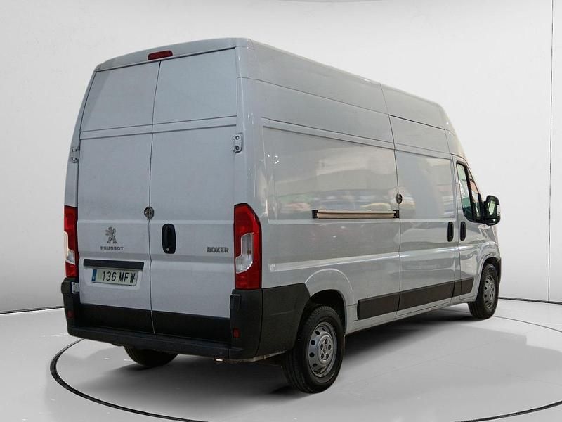 Usado Peugeot Boxer 141 CV (103 kW) 2023 Blanco Van