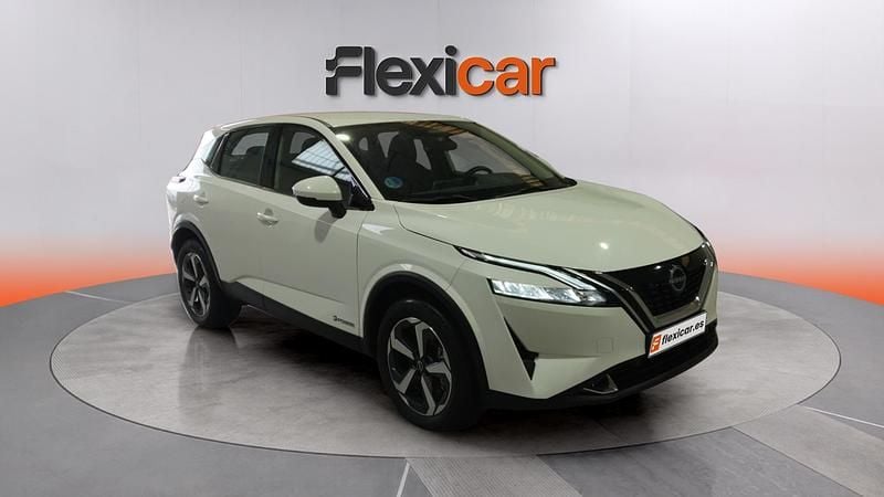 Usado Nissan Qashqai N-Connecta 190 CV (139 kW) 2023 Blanco SUV