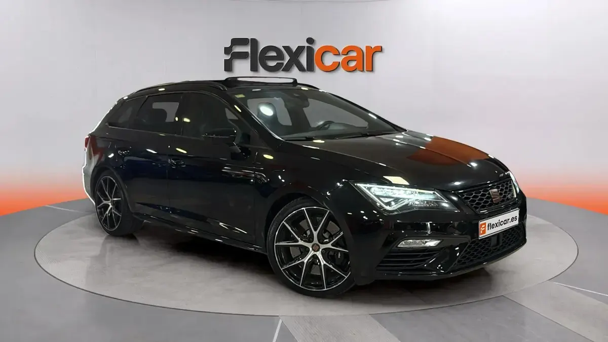 Usado Seat Leon ST 4Drive 300 CV (220 kW) 2020 Familiar