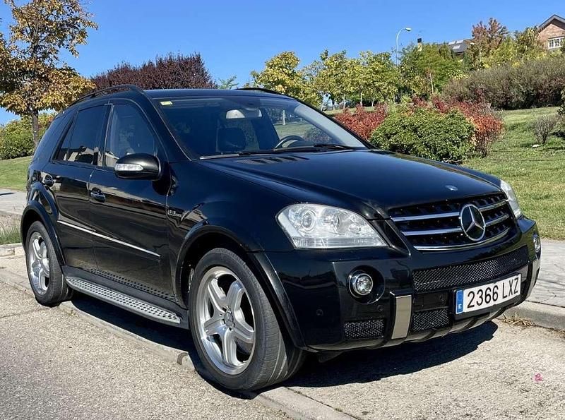 Usado Mercedes ML63 AMG AMG 510 CV (375 kW) 2008 Negro SUV