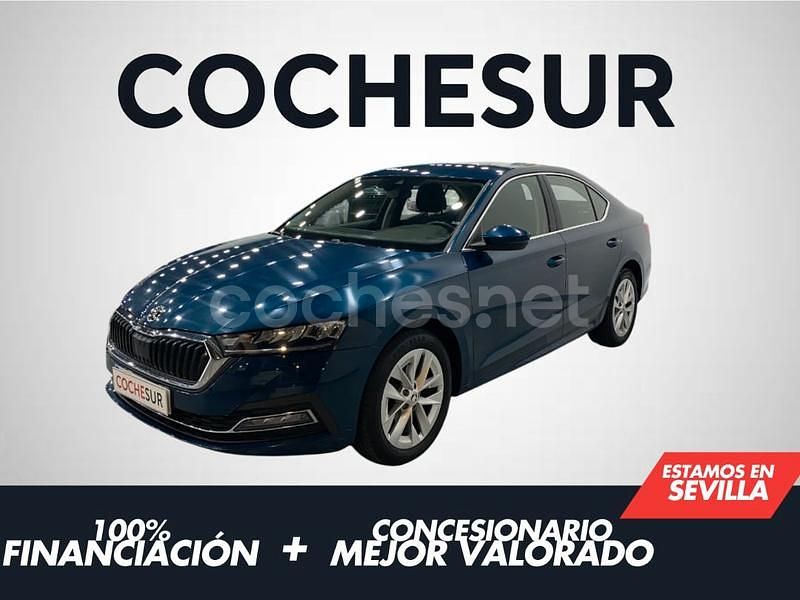 Azul Usado 2023 Skoda Octavia Selection Berlina | 27.490 € (Caro) - Imagen 1/4
