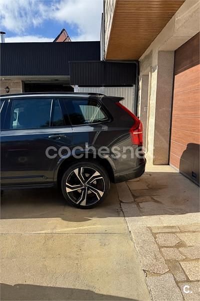 Negro Usado 2020 Volvo XC90 R-Design SUV | 45.000 € (Caro) - Imagen 1/4