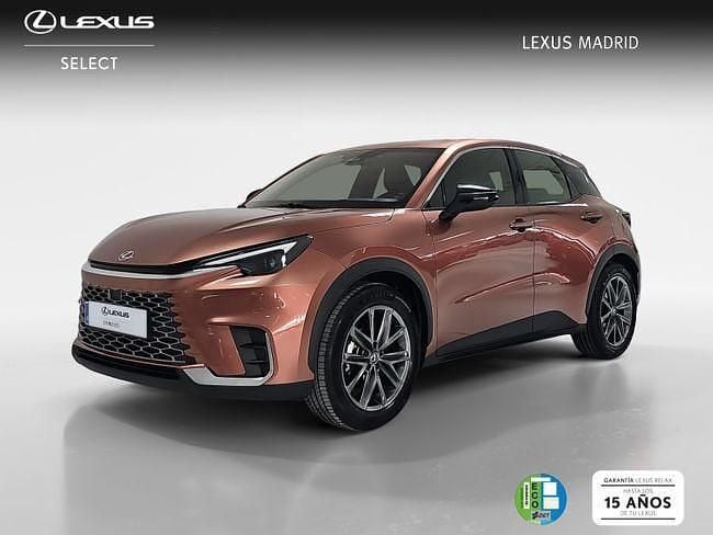 Usado Lexus LBX 136 CV (100 kW) 2025 Otro SUV