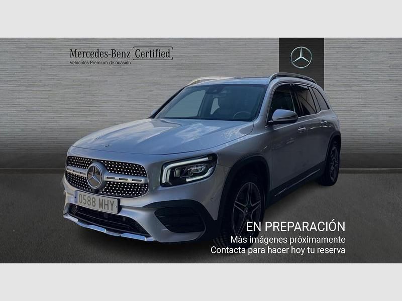 Gris / plata Usado 2023 Mercedes GLB200 AMG line SUV | 38.990 € (Precio justo) - Imagen 1/4