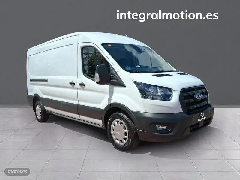 Usado Ford Transit Trend 130 CV (95 kW) 2023 Blanco Van
