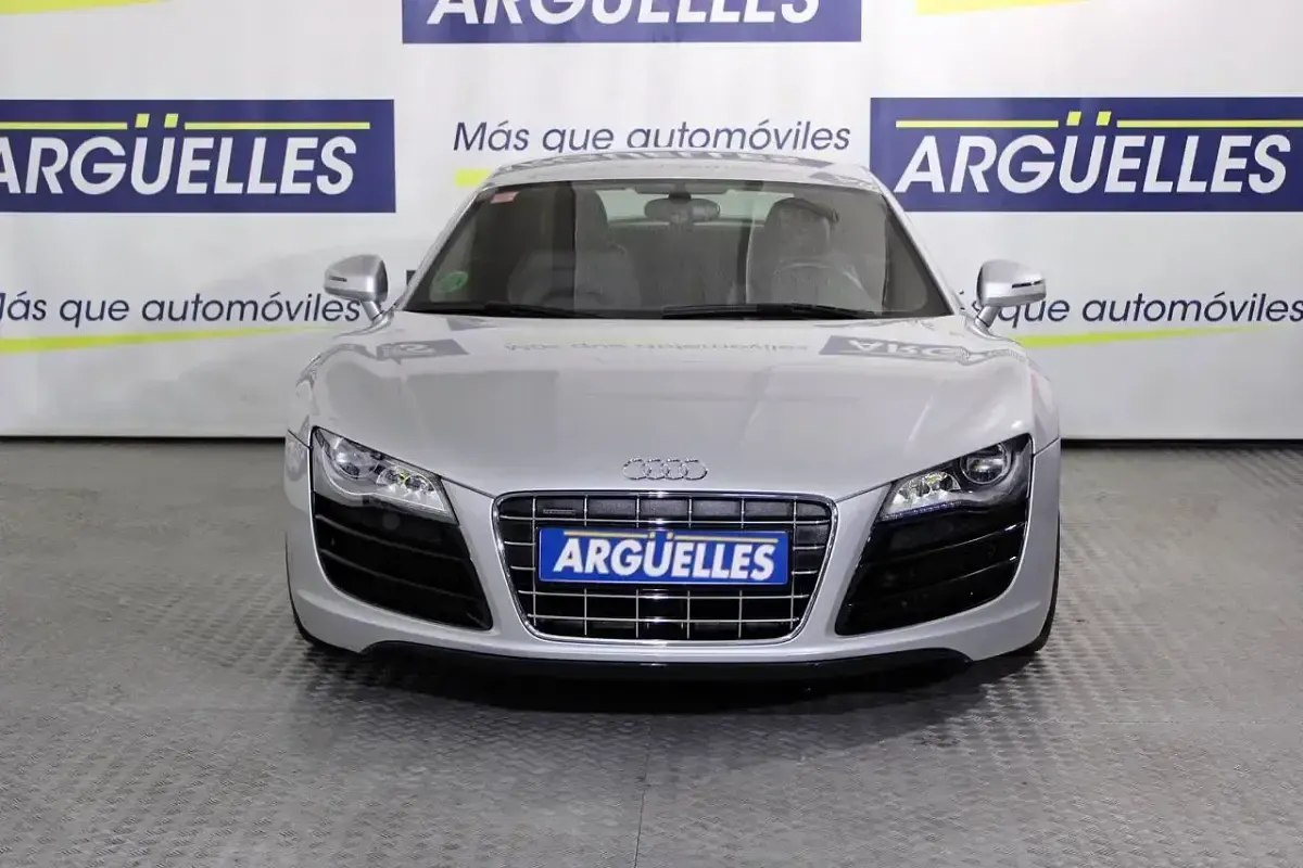 Usado Audi R8 Coupé 525 CV (386 kW) 2011 Gris Coupe
