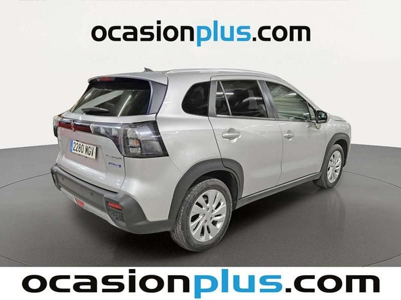Usado Suzuki SX4 129 CV (94 kW) 2023 Plateado SUV