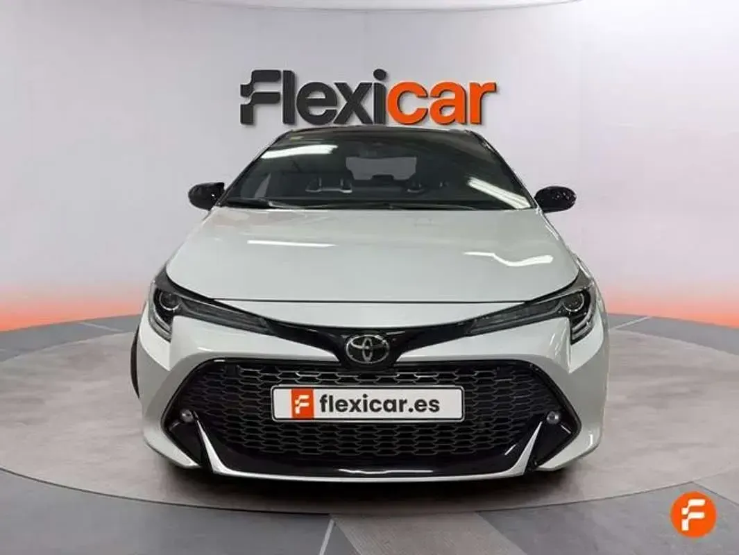 Usado Toyota Corolla Sport 180 CV (132 kW) 2020 Blanco Berlina