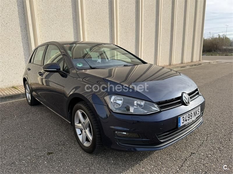 Usado VW Golf VII Edition 110 CV (80 kW) 2015 Azul Berlina