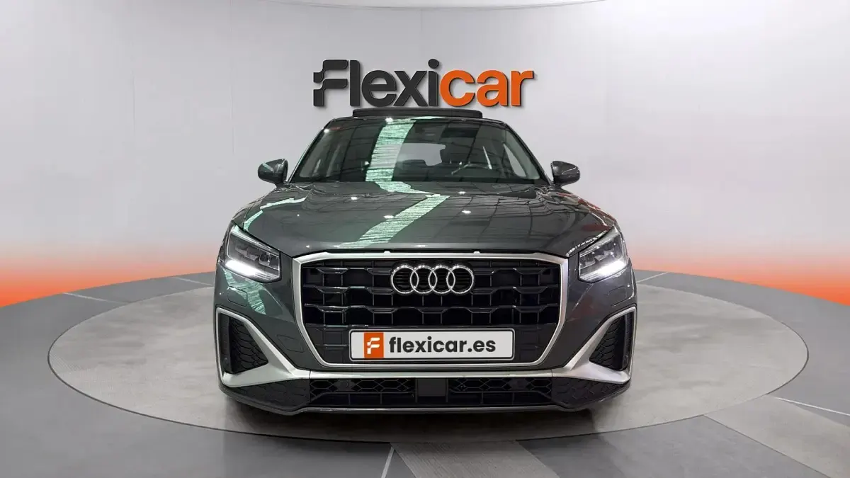 Usado Audi Q2 S-Line 150 CV (110 kW) 2021 Gris SUV