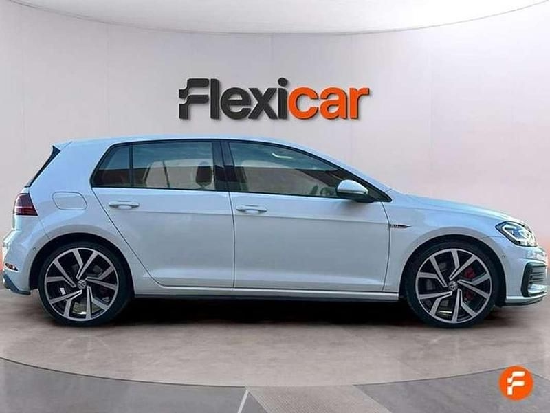Usado VW Golf VII GTI 245 CV (180 kW) 2018 Blanco Utilitario