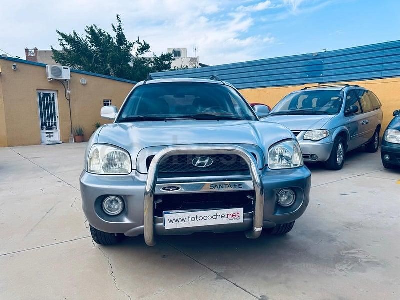 Usado Hyundai Santa Fe GLS 112 CV (82 kW) 2004 Gris / plata SUV