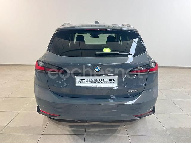Usado BMW 218 Comfort Edition 136 CV (100 kW) 2024 Gris / plata Familiar