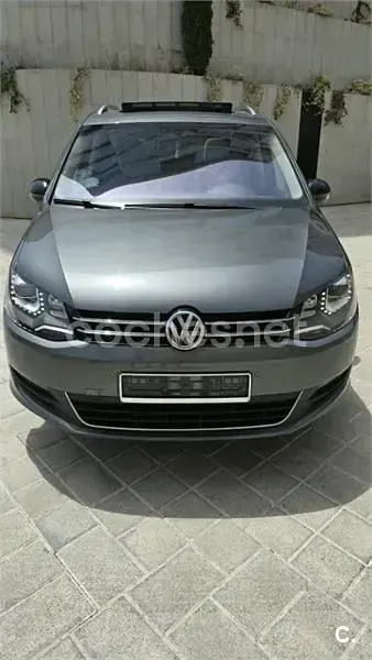 Usado VW Sharan Edition 140 CV (102 kW) 2012 Gris / plata Monovolumen