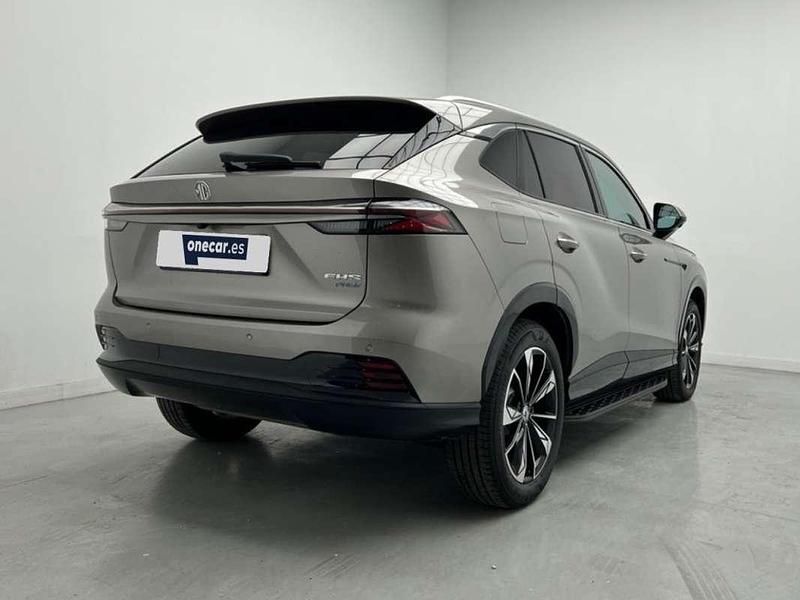 Usado MG HS Luxury 272 CV (200 kW) 2025 Plata silver sil SUV