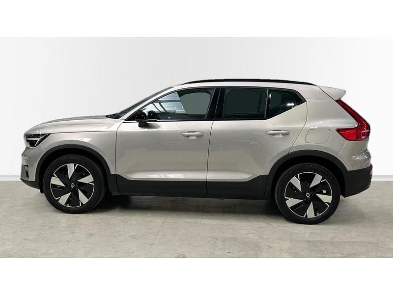 Usado Volvo XC40 Core 175 kW (238 CV) 2024 Gris SUV
