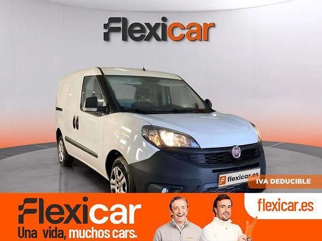 Blanco Usado 2022 Fiat Doblò Monovolumen | 11.990 € (Precio justo) - Imagen 1/4