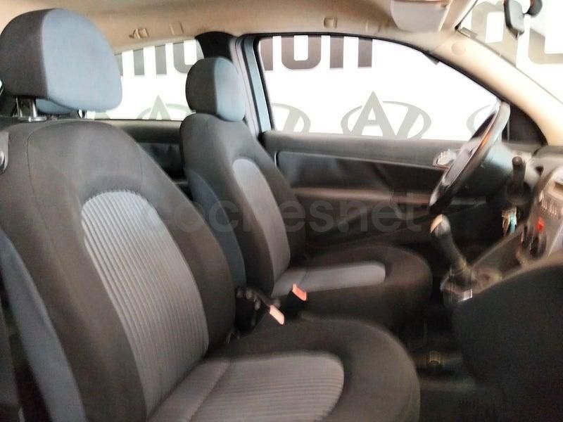 Usado Lancia Ypsilon 90 CV (66 kW) 2007 Gris / plata Utilitario