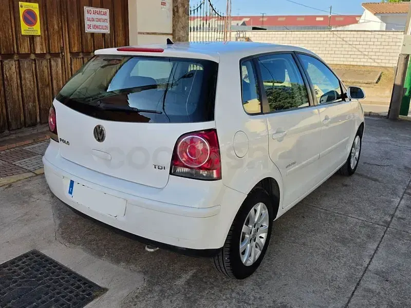 Usado VW Polo United 80 CV (58 kW) 2009 Blanco Utilitario