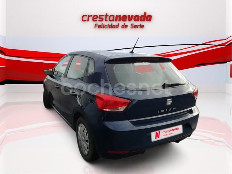 Usado Seat Ibiza Reference 95 CV (69 kW) 2019 Azul Berlina