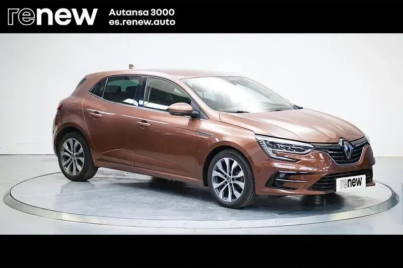 Usado Renault Mégane IV Zen 140 CV (102 kW) 2020 Marrón Berlina