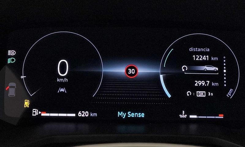 Usado Renault Clio V Techno 101 CV (74 kW) 2025 Gris Berlina