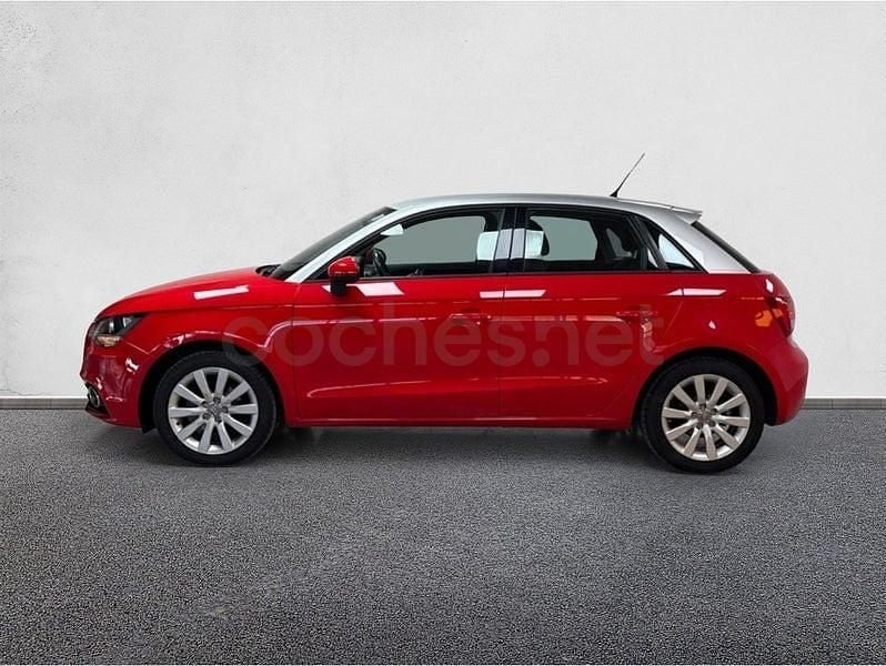 Usado Audi A1 Attraction 86 CV (63 kW) 2013 Rojo Utilitario
