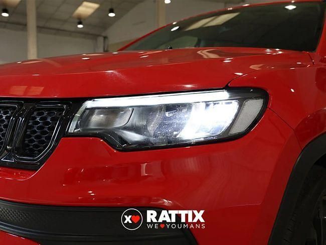 Usado Jeep Compass Night Eagle 130 CV (95 kW) 2022 Rojo SUV