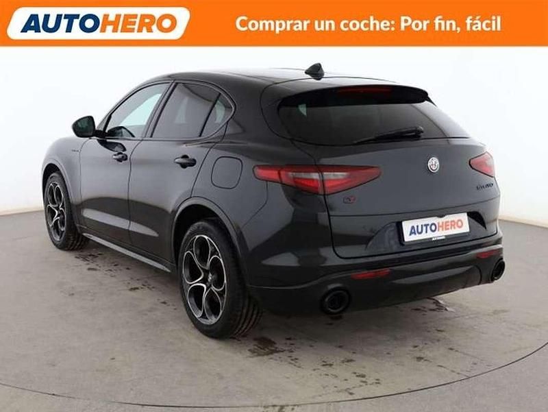 Usado Alfa Romeo Stelvio Veloce 280 CV (205 kW) 2020 Negro SUV
