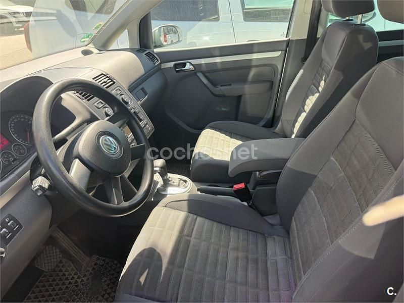 Usado VW Touran Edition 105 CV (77 kW) 2006 Gris / plata Monovolumen