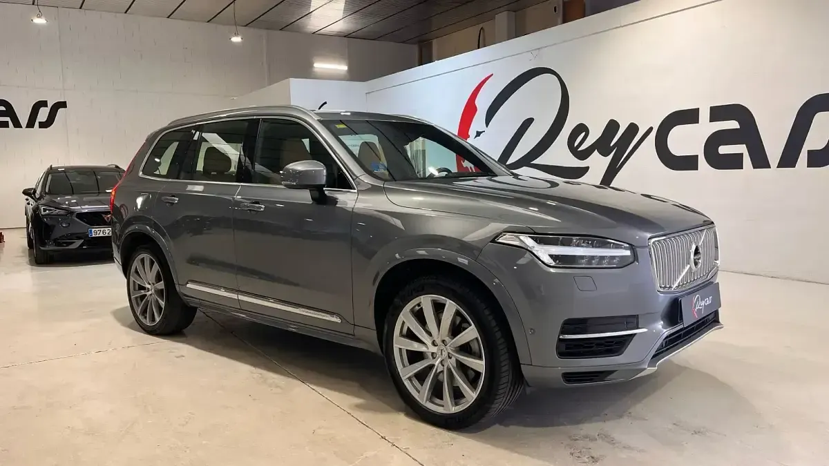 Używany Volvo XC90 390 KM (286 kW) 2018 Szary SUV