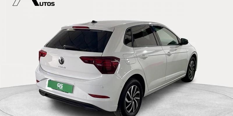 Usado VW Polo Life 95 CV (69 kW) 2023 Blanco Utilitario