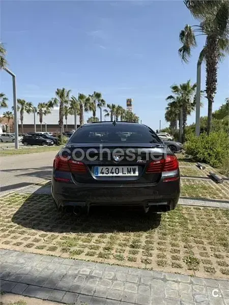 Usado BMW M5 Competition Edition 560 CV (411 kW) 2015 Gris / plata Berlina