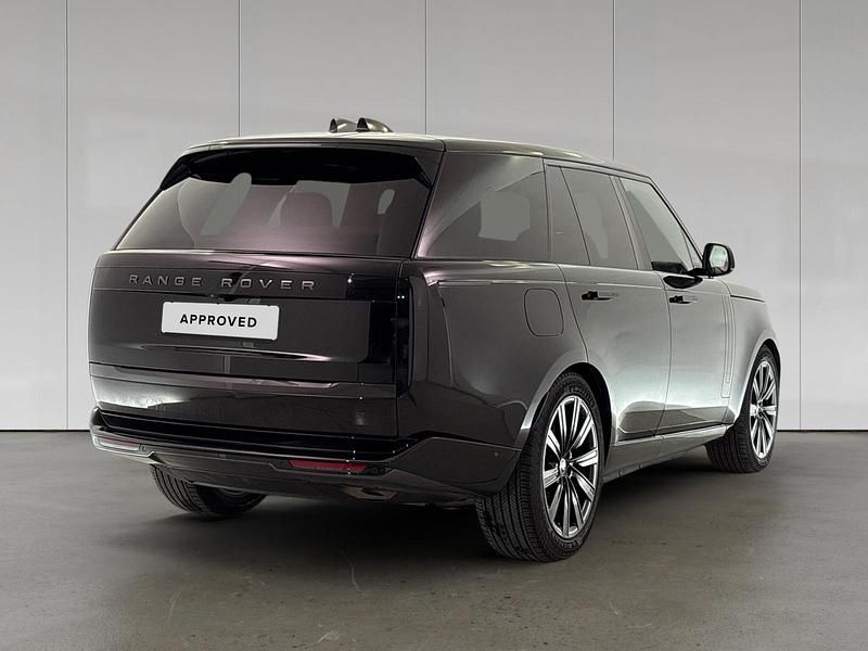 Usado Land Rover Range Rover SE 460 CV (338 kW) 2025 Santorini black SUV