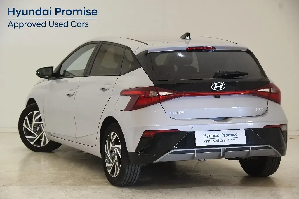 Usado Hyundai i20 99 CV (72 kW) 2025 Utilitario
