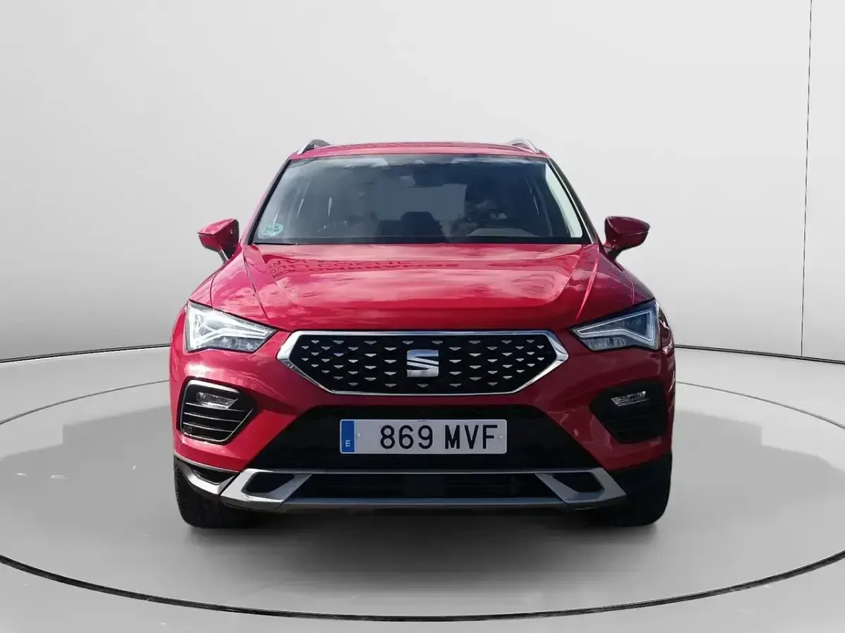 Begagnad Seat Ateca Xperience 150 HK (110 kW) 2024 Röd SUV