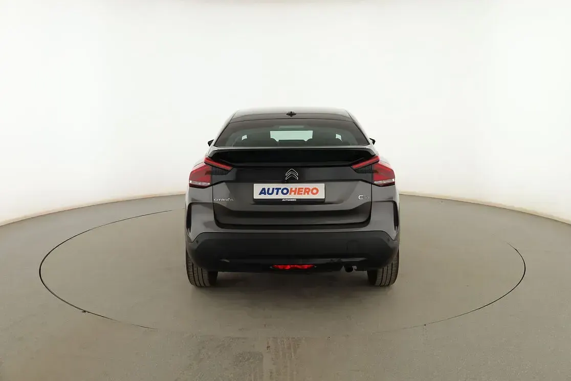 Usado Citroën C4 Feel 110 CV (80 kW) 2022 Gris Berlina
