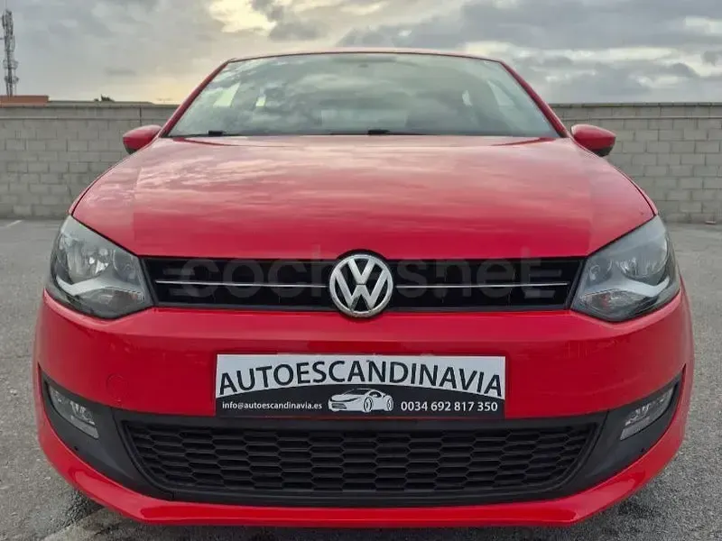 Usado VW Polo Advance 60 CV (44 kW) 2011 Rojo Utilitario
