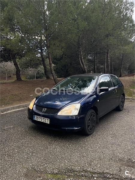 Usado Honda Civic ES 100 CV (73 kW) 2004 Azul Berlina