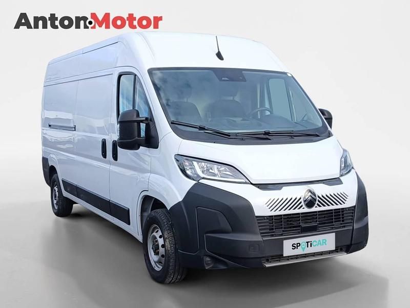 Usado Citroën Jumper 140 CV (102 kW) 2024 Blanco Monovolumen