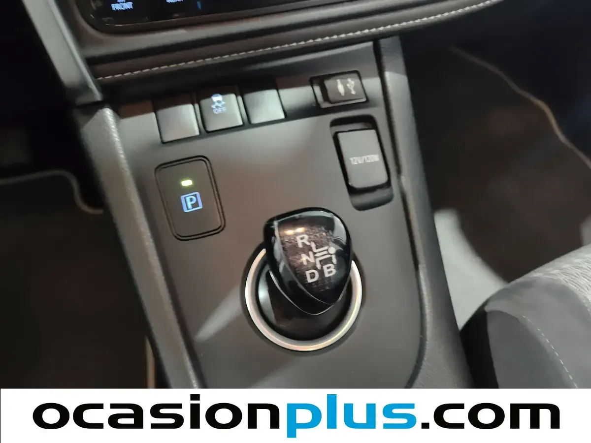 Usado Toyota Auris Edition 136 CV (100 kW) 2018
