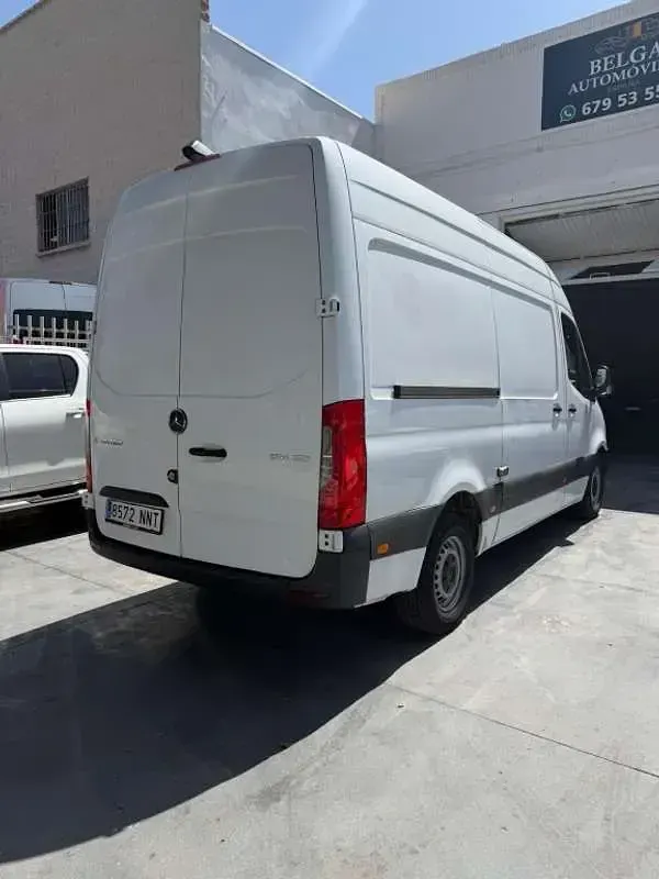 Usado Mercedes Sprinter 143 CV (105 kW) 2018 Blanco Van