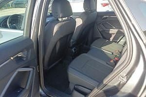 Usado Audi Q3 Sportback S-Line 150 CV (110 kW) 2022 Gris metalizado SUV
