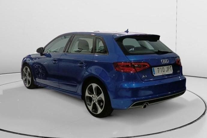 Usado Audi A3 Ambition 110 CV (80 kW) 2016