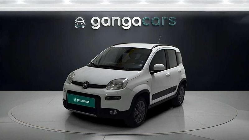 Usado Fiat Panda 4x4 Lounge 75 CV (55 kW) 2014 Blanco Utilitario