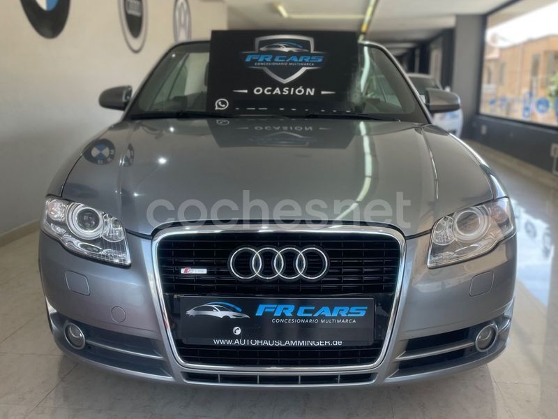 Usado Audi A4 Cabriolet 140 CV (102 kW) 2007 Gris / plata Descapotable