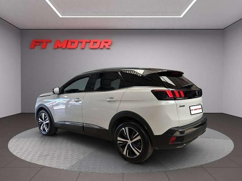 Usado Peugeot 3008 GT-line 131 CV (96 kW) 2020 Blanco SUV